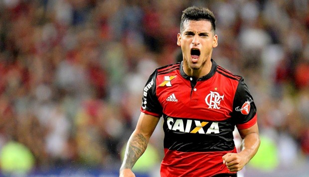 Miguel Trauco dejaria el Flamengo para emigrar al viejo con tinente.