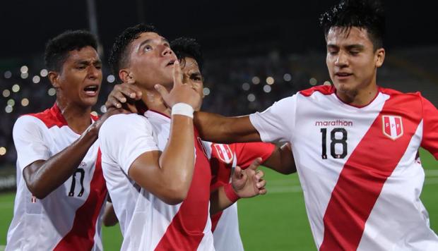 Peru vs Ecuador por el sudamericano sub 17.