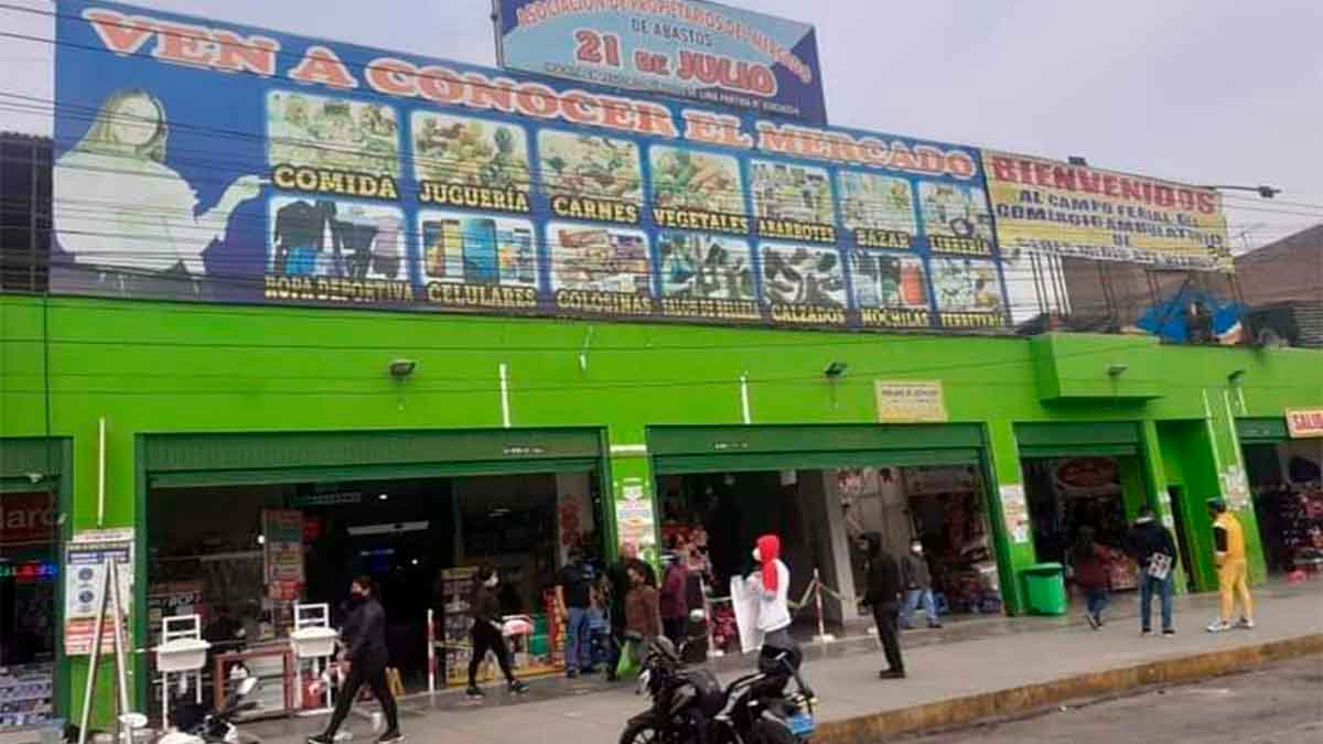 Venezolanos atacarona vigilantes en el mercado 21 de julio